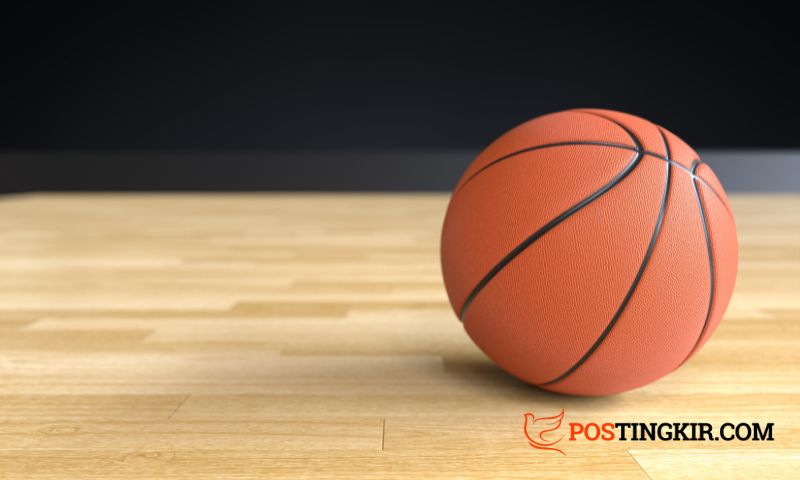 satu tim dalam permainan bola basket terdiri atas